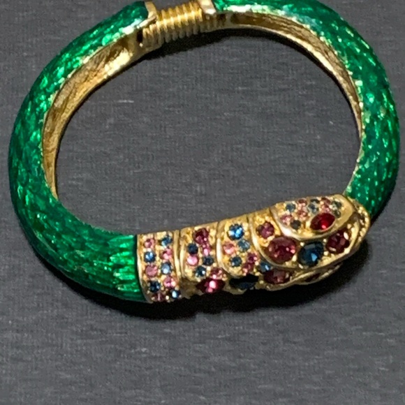 Keneth Lane bracelet - Picture 3 of 6